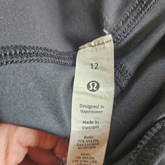 Women's Black Mesh Panel Leggings - Picture 11 of 12